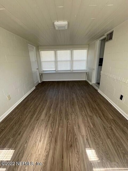 Photo - 4737 Blount Ave