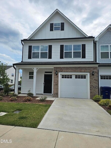 Photo - 1001 Heartstone Wy