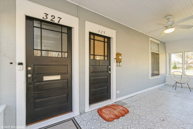 Photo - 329 W Maple Ave