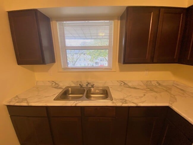 Photo - State Place Apartment Homes