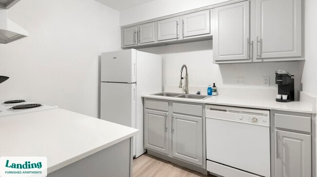 Photo - 1071 Clayton Ln Unit M0508