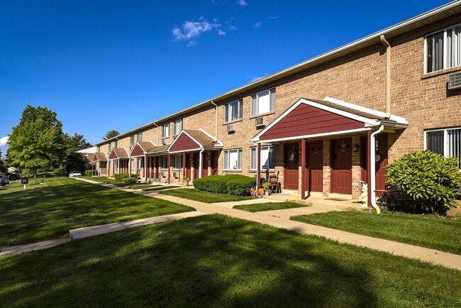 Residential Building - Independence Crossing Apartments
