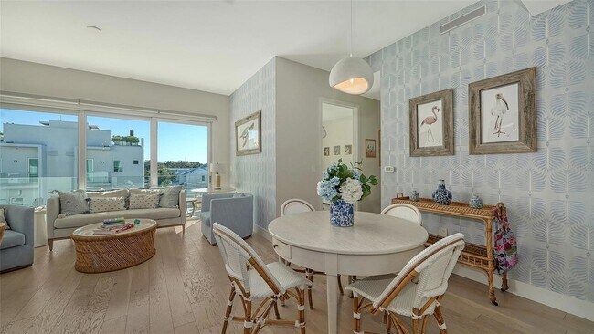 Photo - 635 S Orange Ave Unit 304