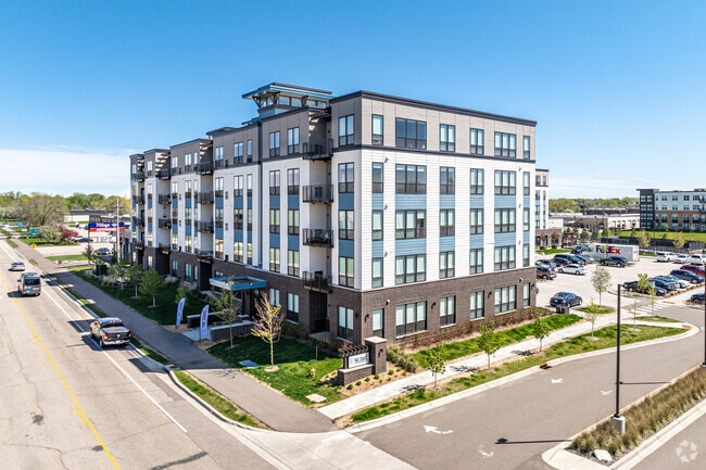 Building Photo - The Isaac