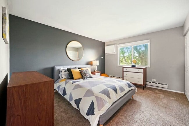 Photo - Flats at Gladstone
