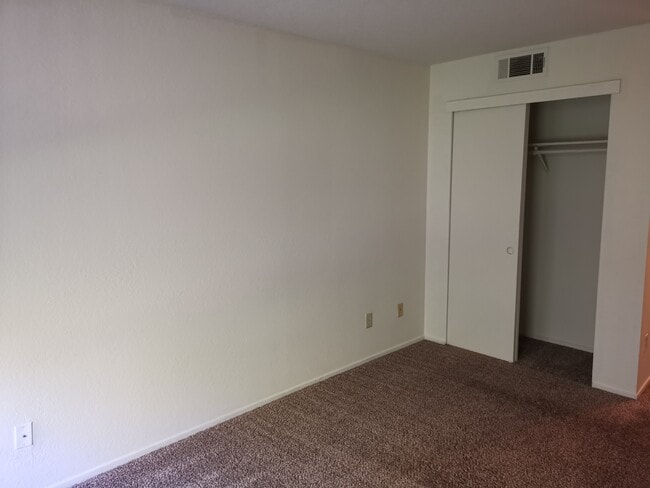 Photo - Shadowbrook Apartments