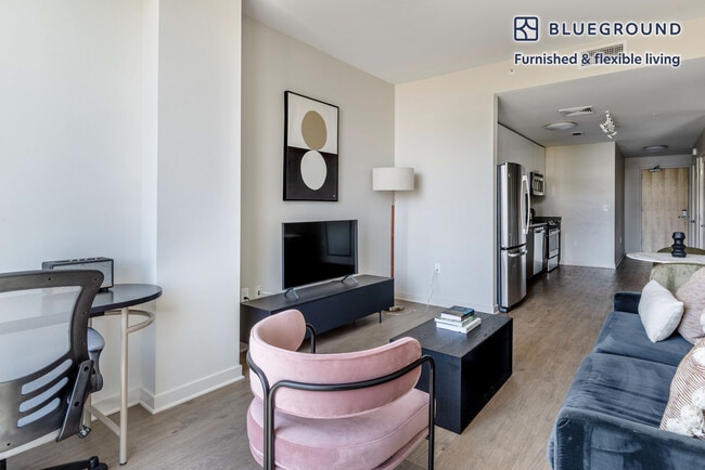 Photo - 1 S Market St Unit SI FL18-ID1312