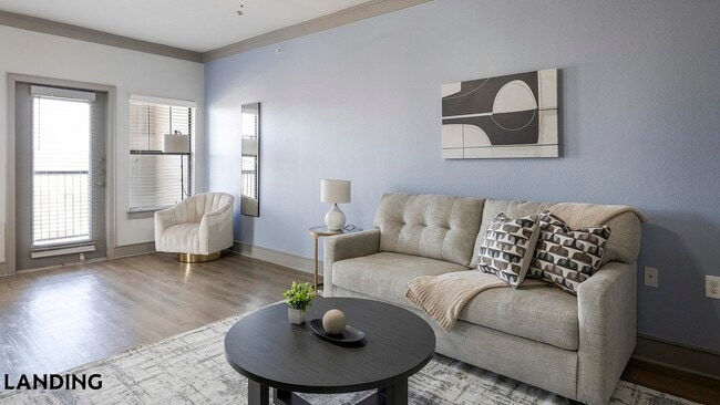 Building Photo - 4689 Mustang Pkwy Unit 5301