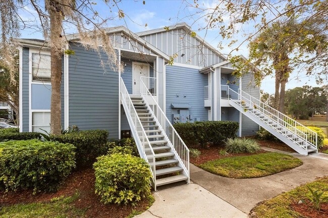 Building Photo - 2508 Grassy Point Dr Unit 202