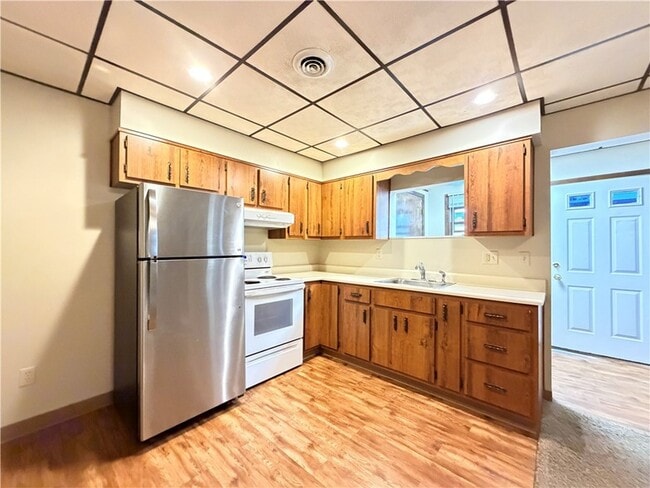 Photo - 24 W Pike St Unit 3