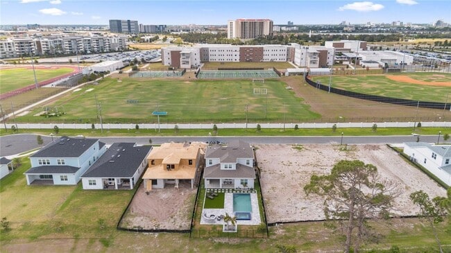 Photo - 8105 Fenton St