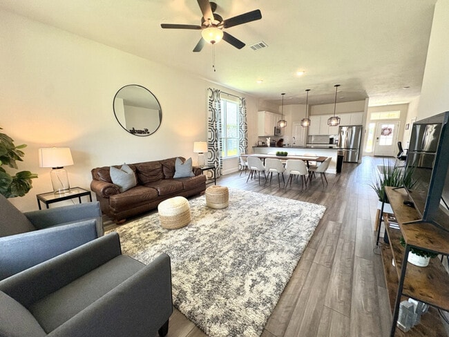 Photo - 4844 Native Tree Ln Unit ID1328067P