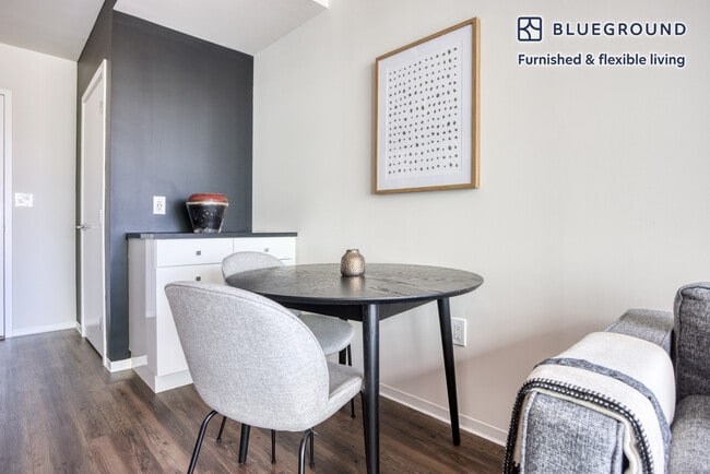 Photo - 45 Stuart St Unit FL24-ID628