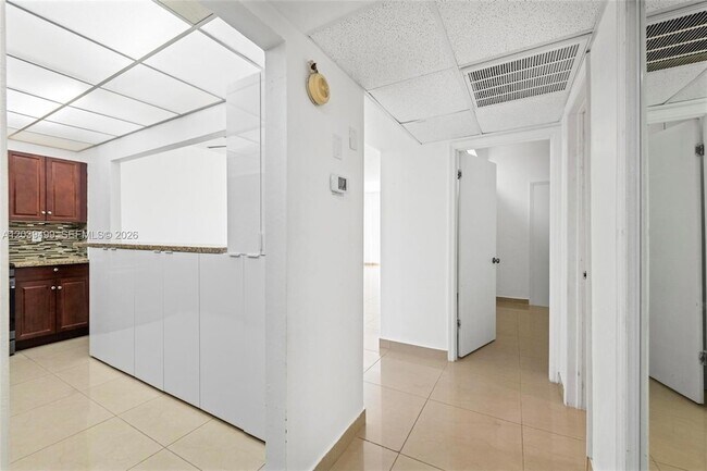 Photo - 19380 Collins Ave Unit PH-6