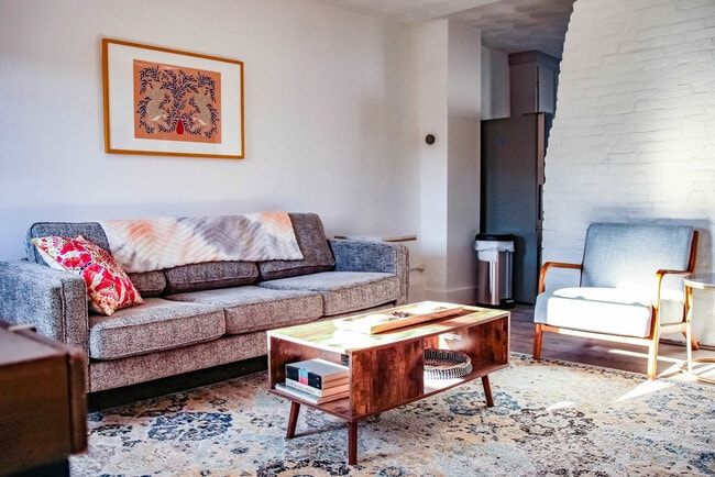 Photo - 136 Main St Unit ID1380015P