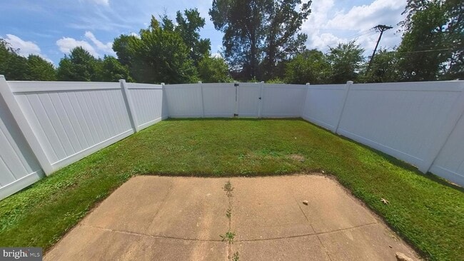 Photo - 2050 Nike Dr