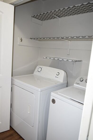 Photo - 410 Westwood Dr