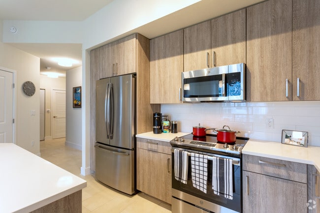 2 BR, 2 BA - 923 SF - B2 - Blu27 at Edgewater
