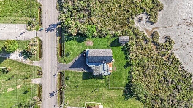 Photo - 2009 Todville Rd