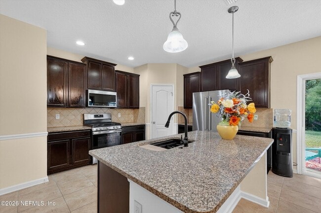 Photo - 81 Vestavia Ct