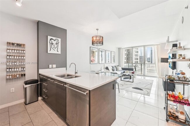 Photo - 55 SE 6th St Unit 1608