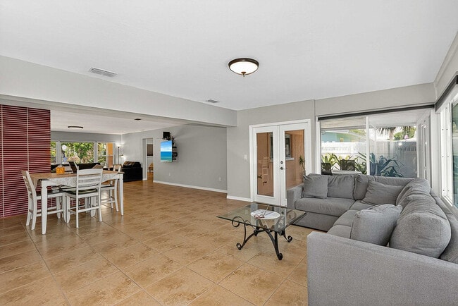 Photo - 324 Avenida Madera Unit SI ID1578359P