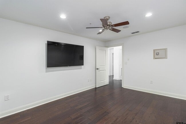 Photo - 2801 Wexford Dr