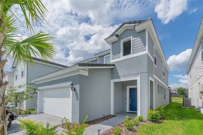 Building Photo - 7243 Oak Hammock Dr