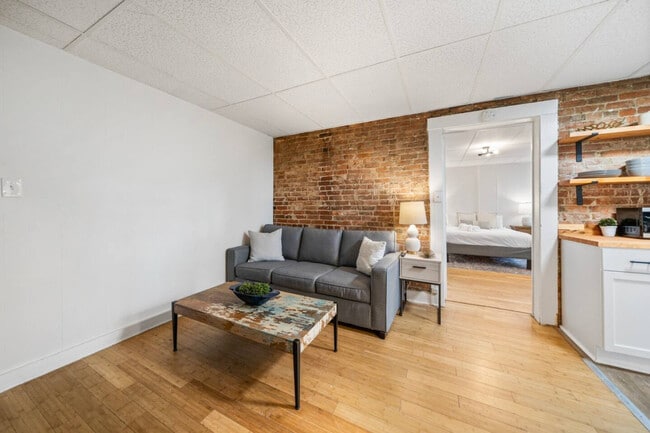 Building Photo - 242 Mccormick Pl Unit SI ID1056122P