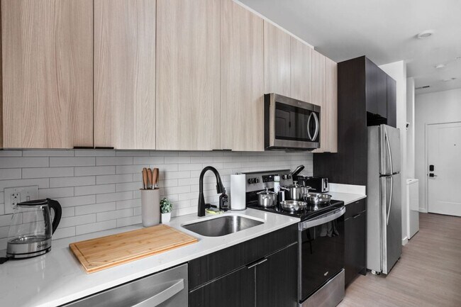 Photo - 421 N Pennsylvania St Unit ID1313967P