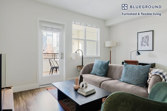 Building Photo - 3888 Artist Walk Common Unit FL2-ID2095