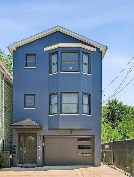 Building Photo - 298 Arlington Ave Unit 2