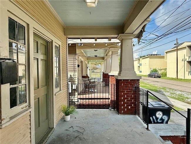 Photo - 1133 Belleville St
