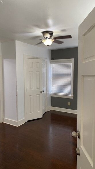 Photo - 4305 Bell St Unit 3