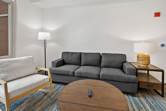 Photo - 1720 Saic Dr Unit SI ID1473414P