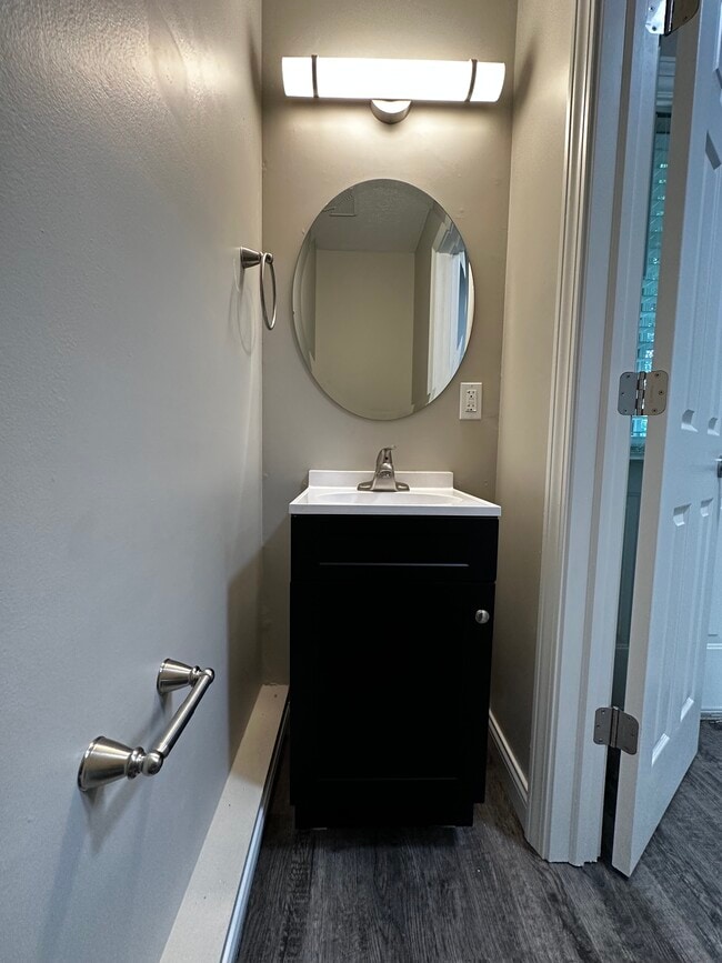 Renovated half bath - Parkview Townhomes