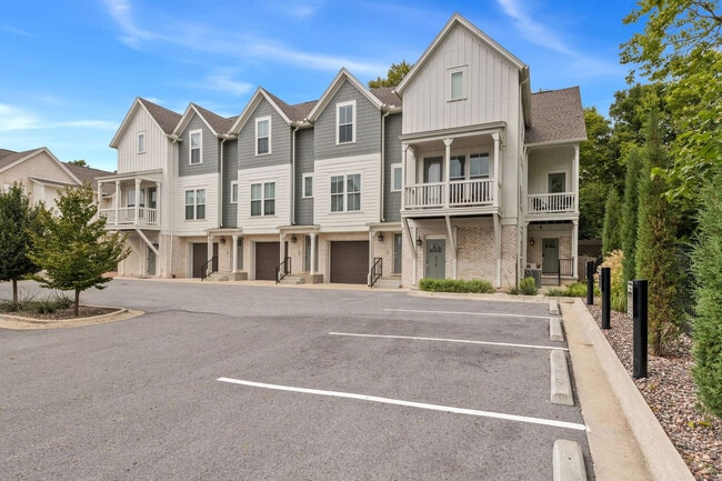 Photo - 376 S Hill Ave Unit ID1297814P