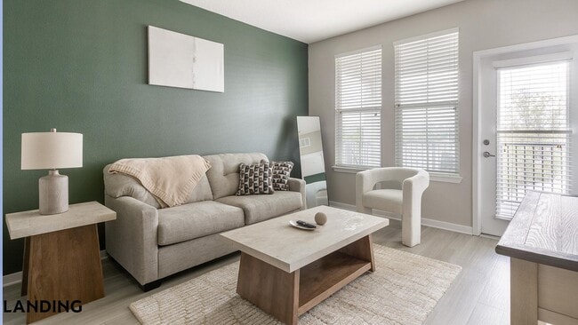 Building Photo - 3511 Great Cypress Cir Unit 3533-301