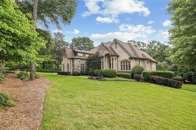 Building Photo - 6285 Aberdeen Dr NE