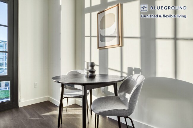 Photo - 550 Morse St NE Unit FL4-ID321