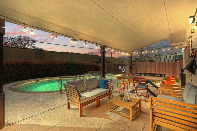 Photo - 2825 Waverly Rd Unit ID1060868P