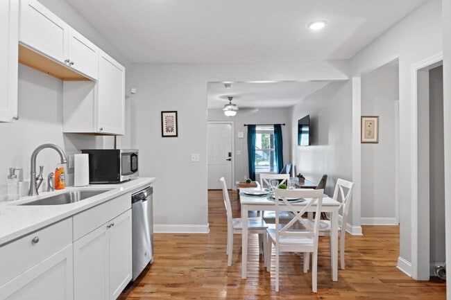 Photo - 2515 Bailey Ave Unit ID1043538P