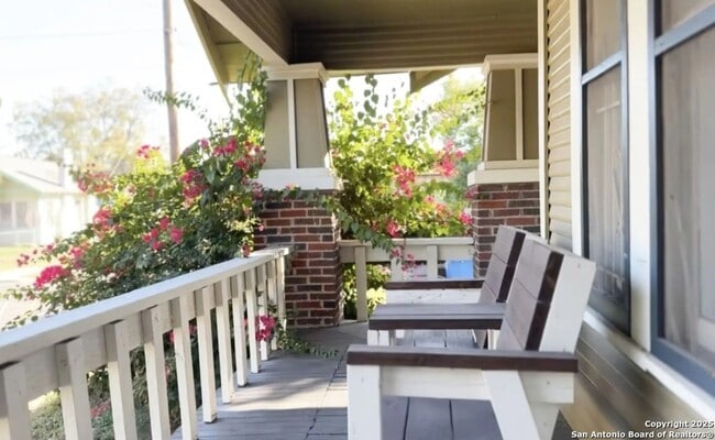 Photo - 123 Dilworth St