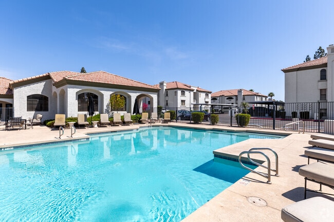 Building Photo - Be Mesa