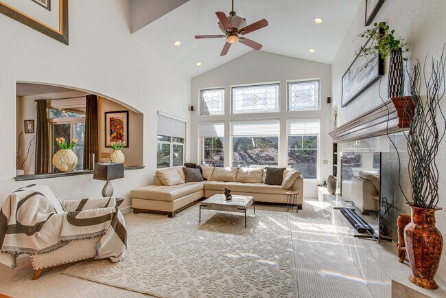 Building Photo - 24950 E Roxbury Pl Unit SI ID1608047P