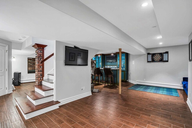 Building Photo - 1025 Peconic Bay Blvd Unit ID1321343P