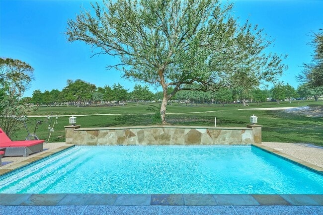 Photo - 121 April Waters Dr N
