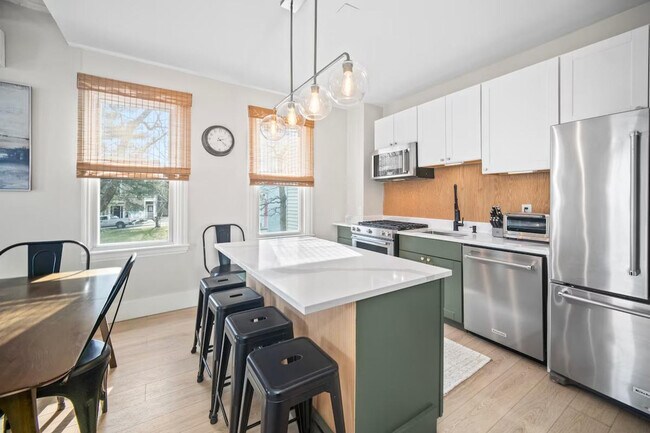 Photo - 105 Paul Gore St Unit SI ID1364242P