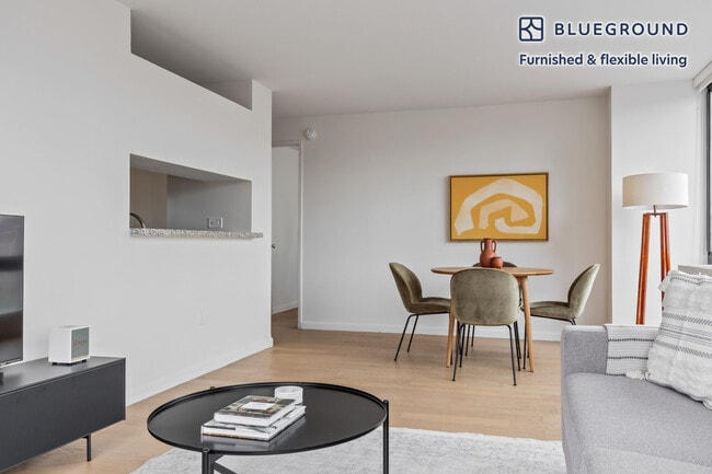 Photo - 255 W 94th St Unit FL10-ID868