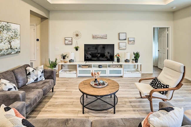 Building Photo - 1129 Bluespire Dr Unit SI ID1545922P